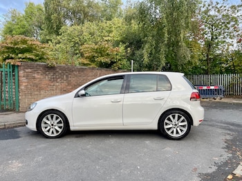 Used Volkswagen Golf 2010 for sale - 75987806: Photo