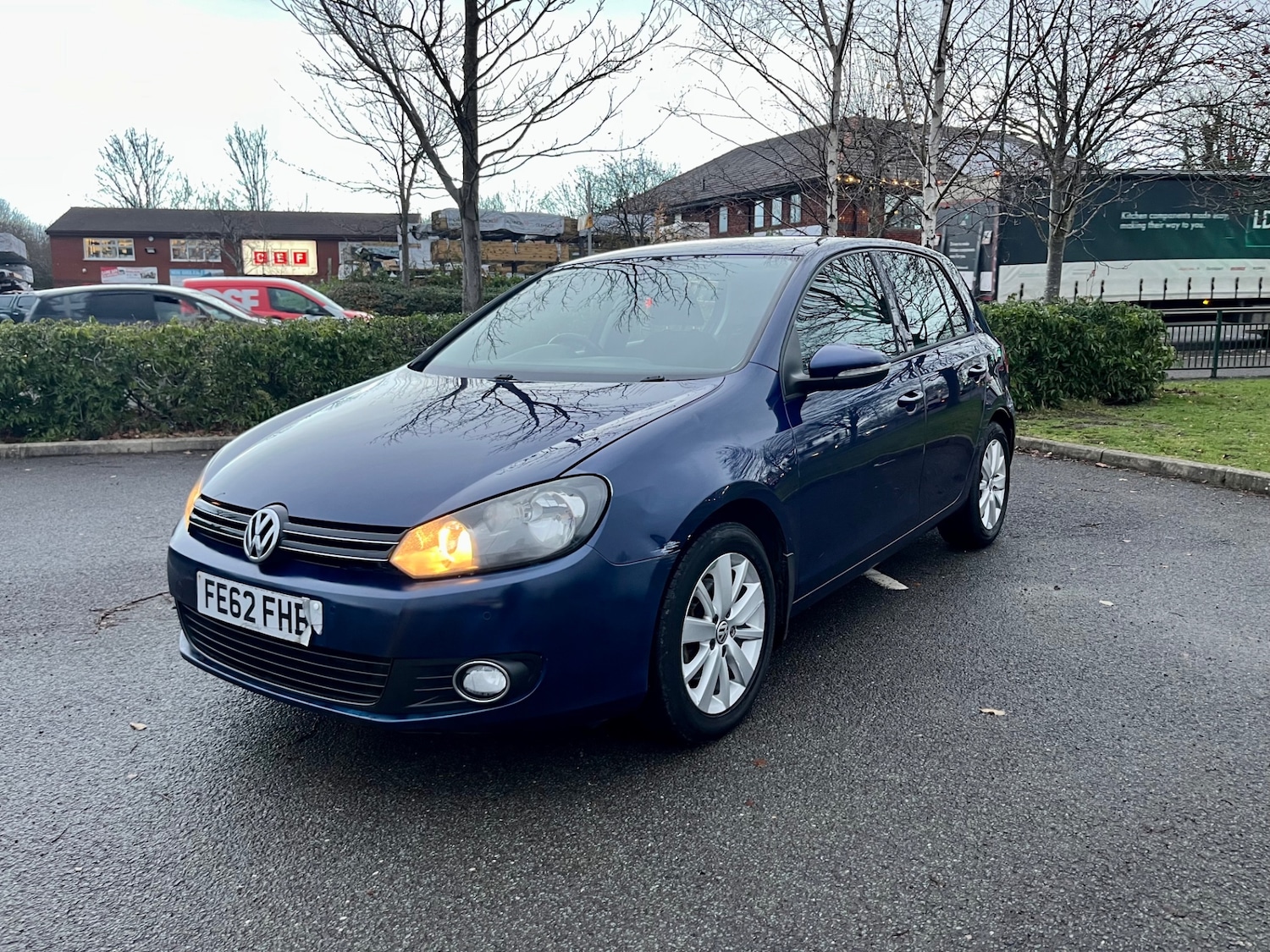 Used Volkswagen Golf 2012 for sale - 77930457: Photo 3