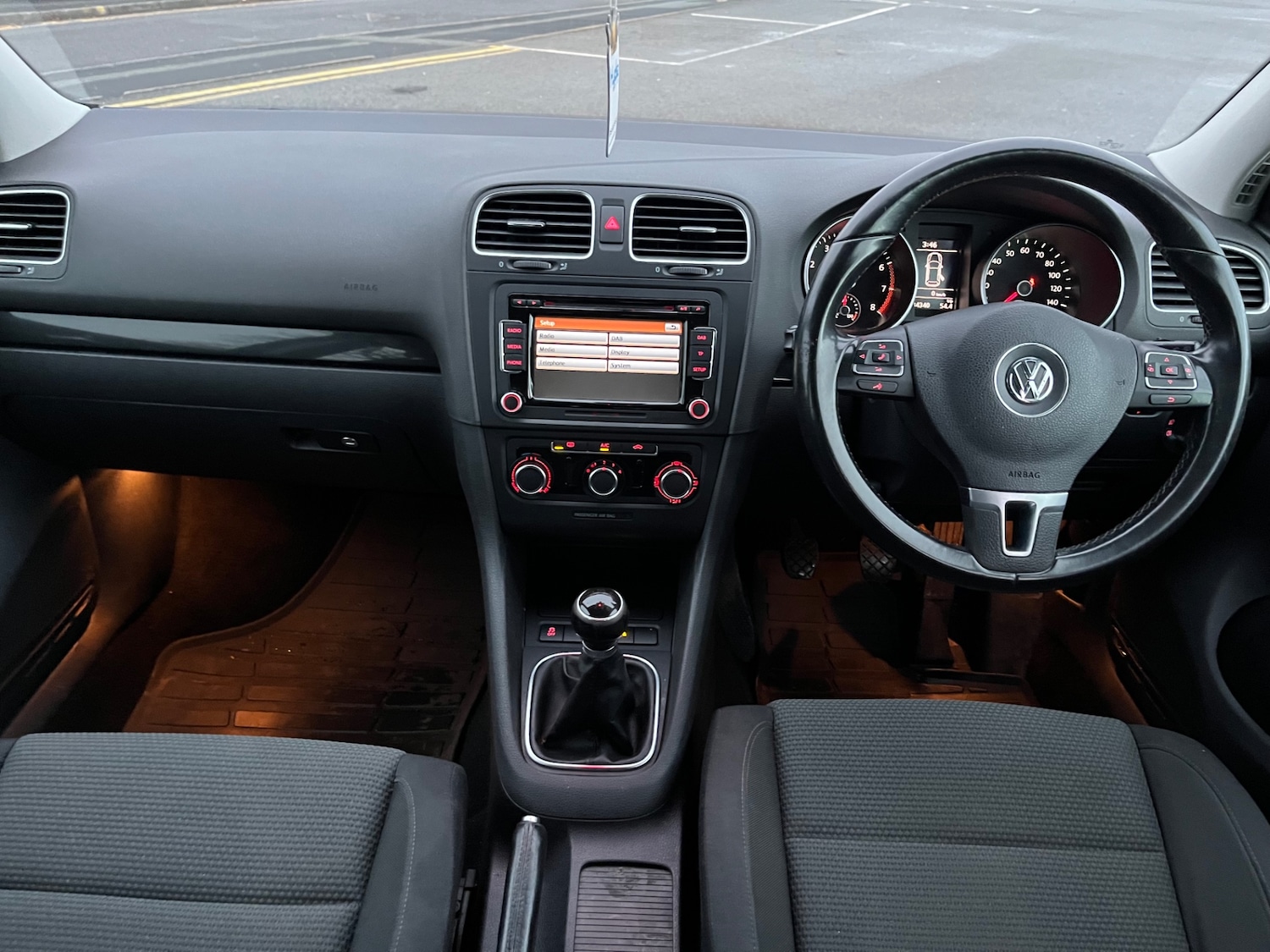 Used Volkswagen Golf 2012 for sale - 77930457: Photo 9