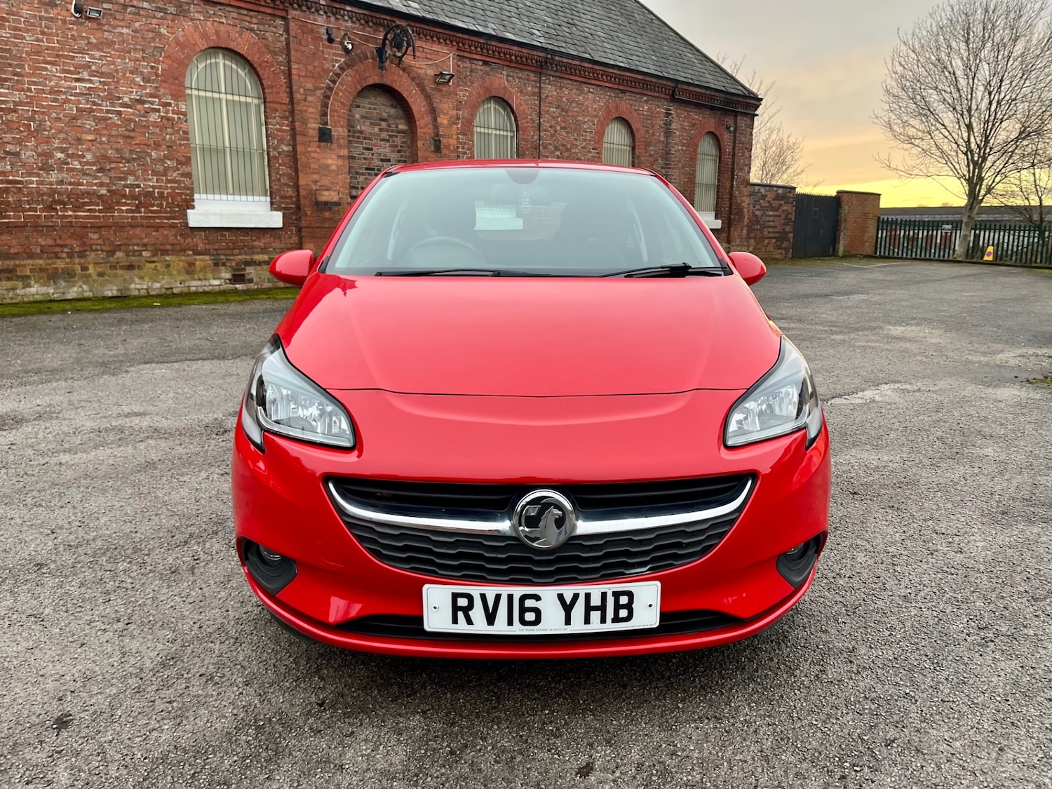 Used Vauxhall Corsa 2016 for sale - 77417276: Photo 2