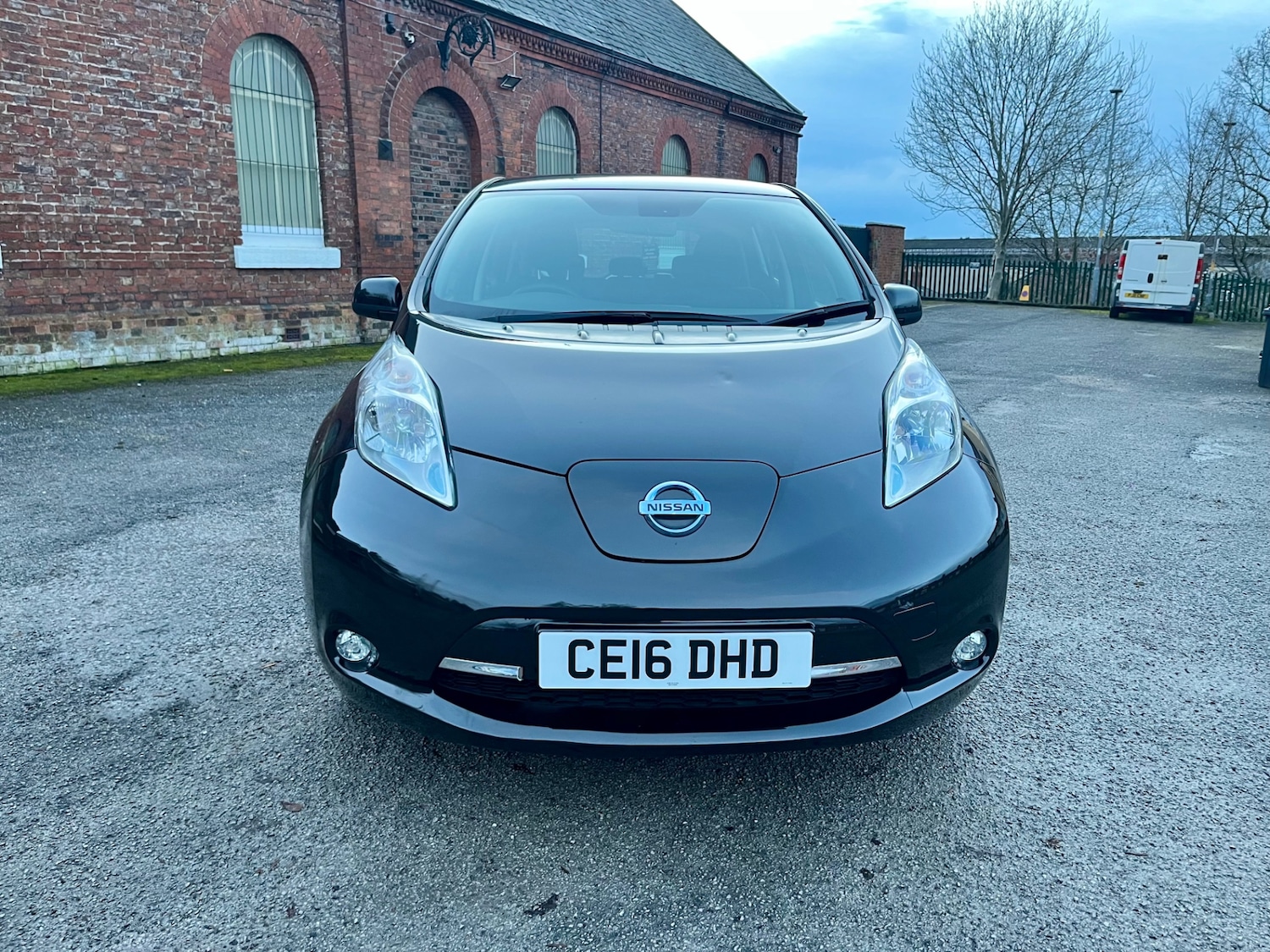 Used Nissan Leaf 2016 for sale - 77210339: Photo 2