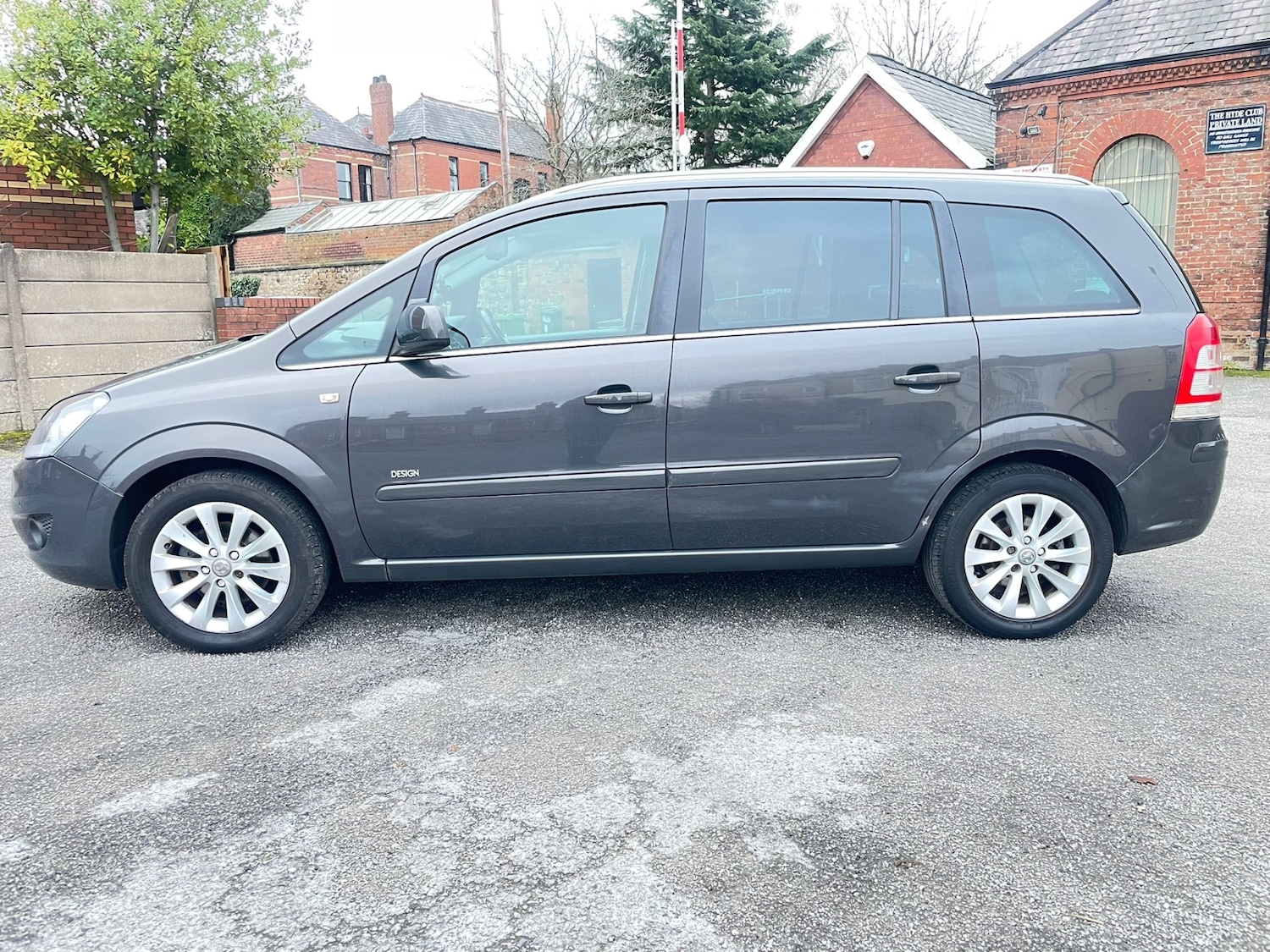 Used Vauxhall Zafira 2013 for sale - 77039640: Photo 3