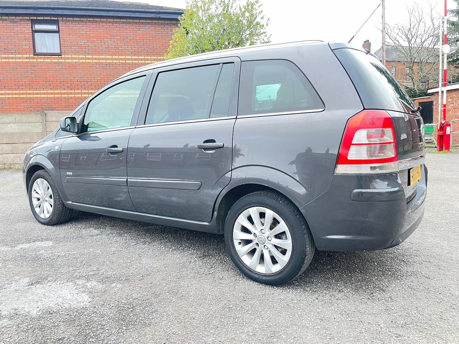 Used Vauxhall Zafira 2013 for sale - 77039640: Photo 4