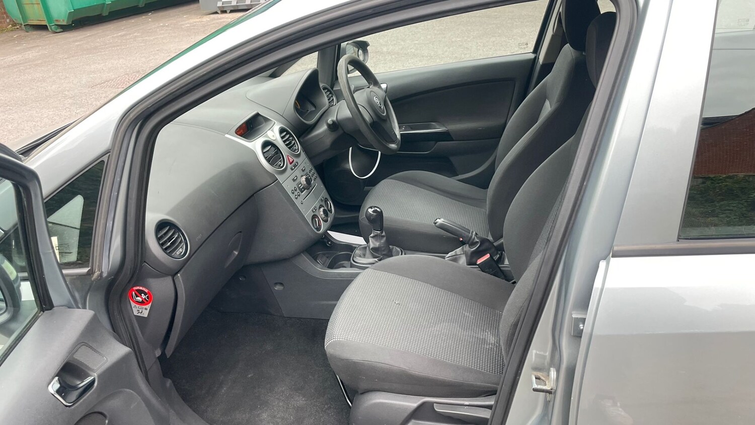 Used Vauxhall Corsa 2011 for sale - 76313371: Photo 12