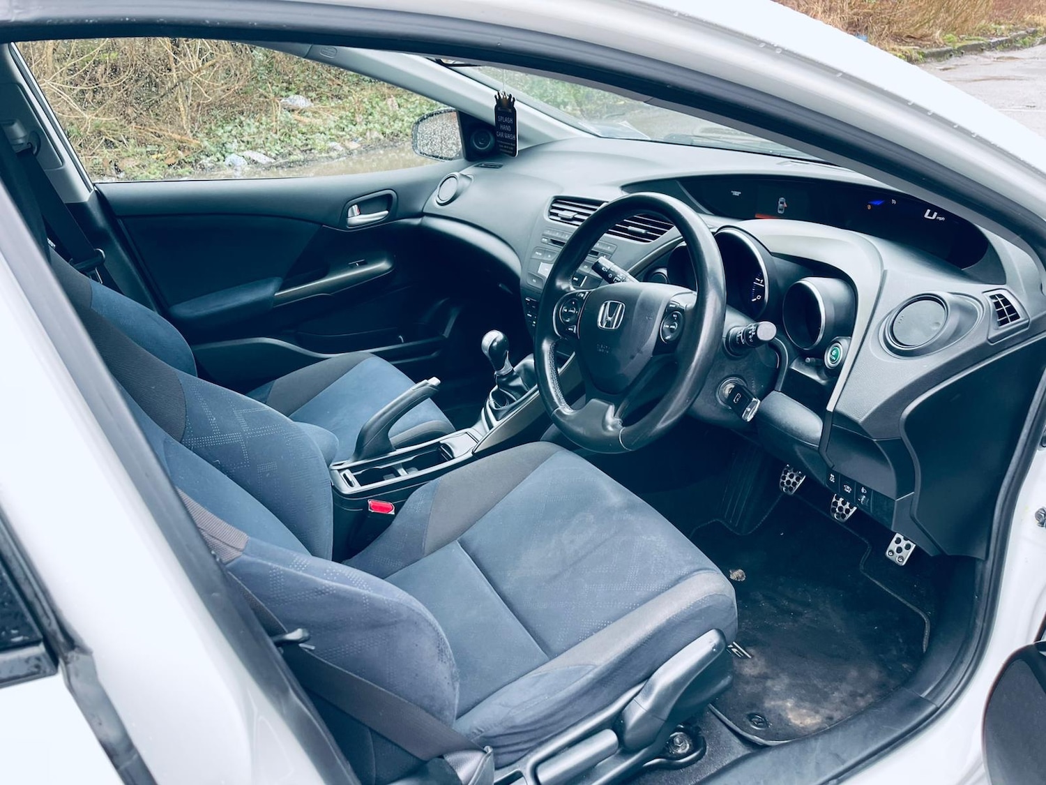 Used Honda Civic 2013 for sale - 77684500: Photo 13