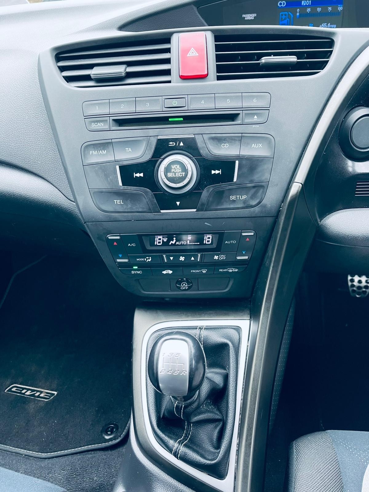 Used Honda Civic 2013 for sale - 77684500: Photo 14