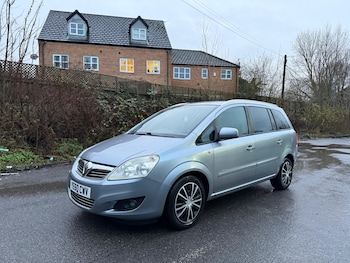 Vauxhall Zafira feature image