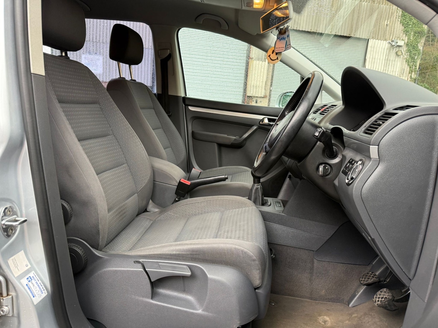 Used Volkswagen Touran 2004 for sale - 77885299: Photo 11