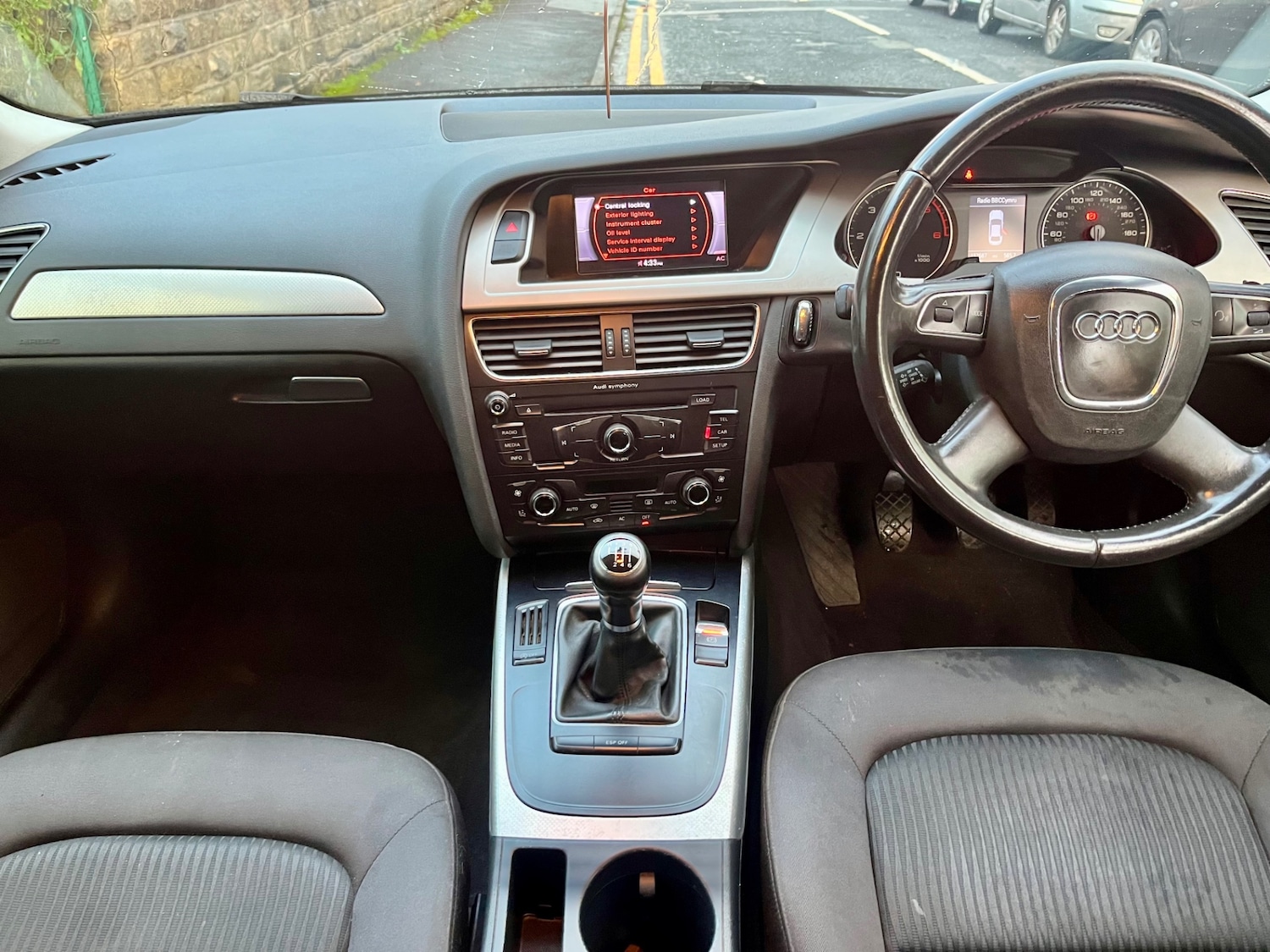 Used Audi A4 2009 for sale - 76670316: Photo 9