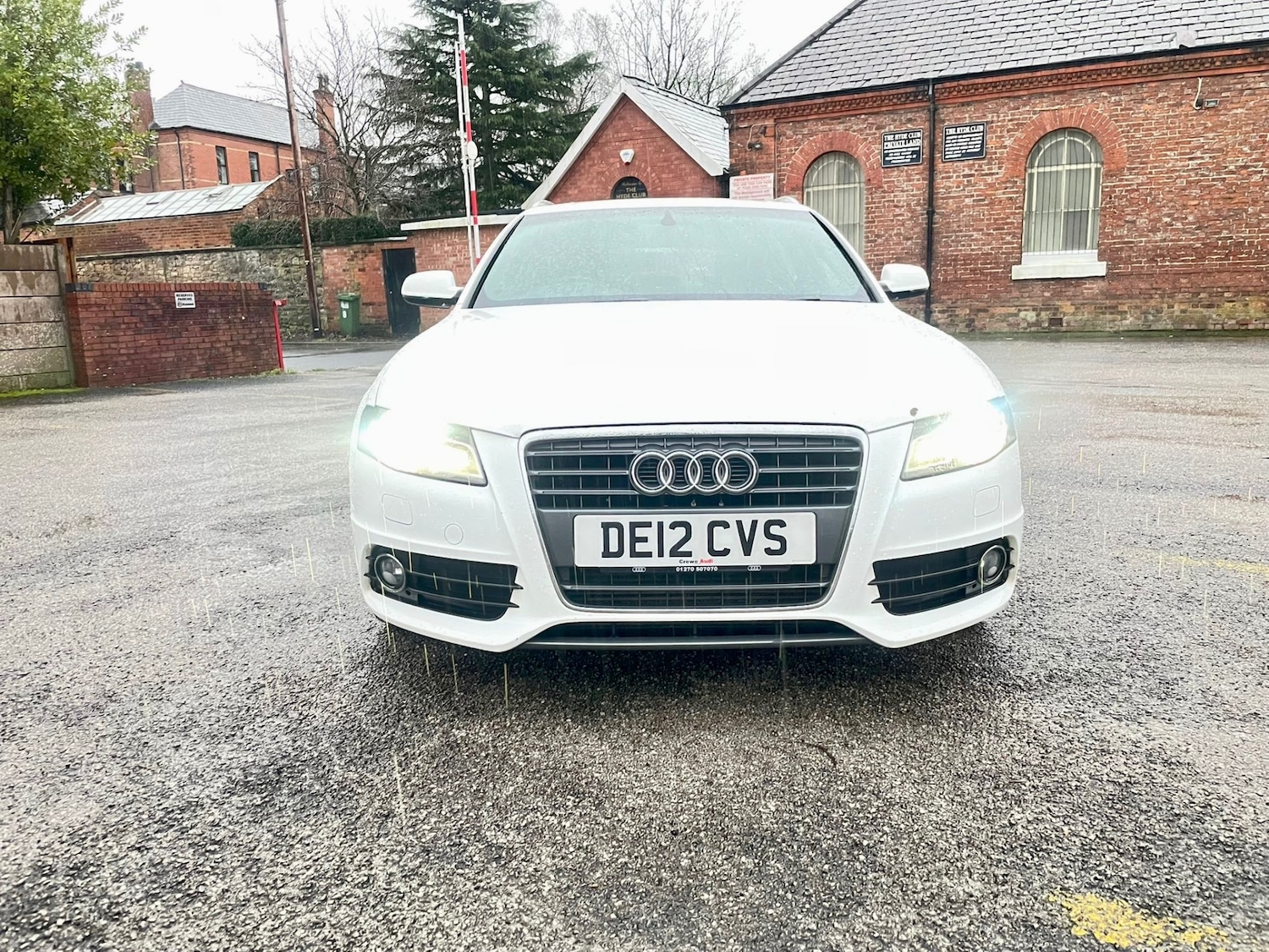 Used Audi A4 2012 for sale - 76987174: Photo 3