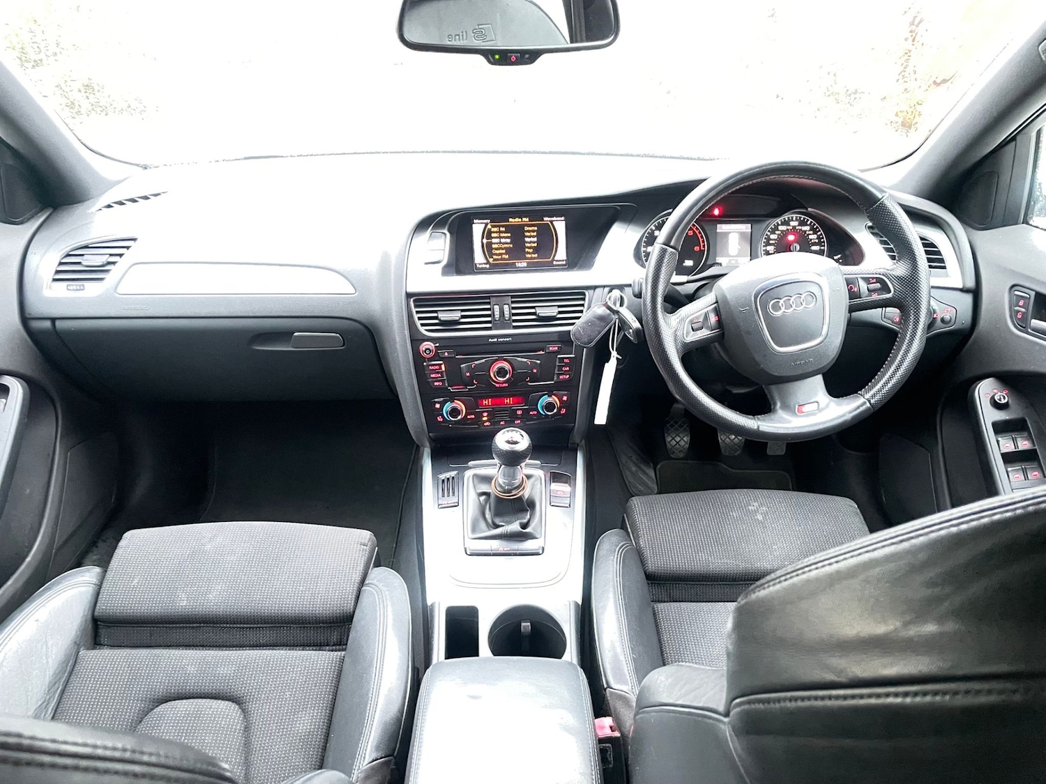 Used Audi A4 2012 for sale - 76987174: Photo 9