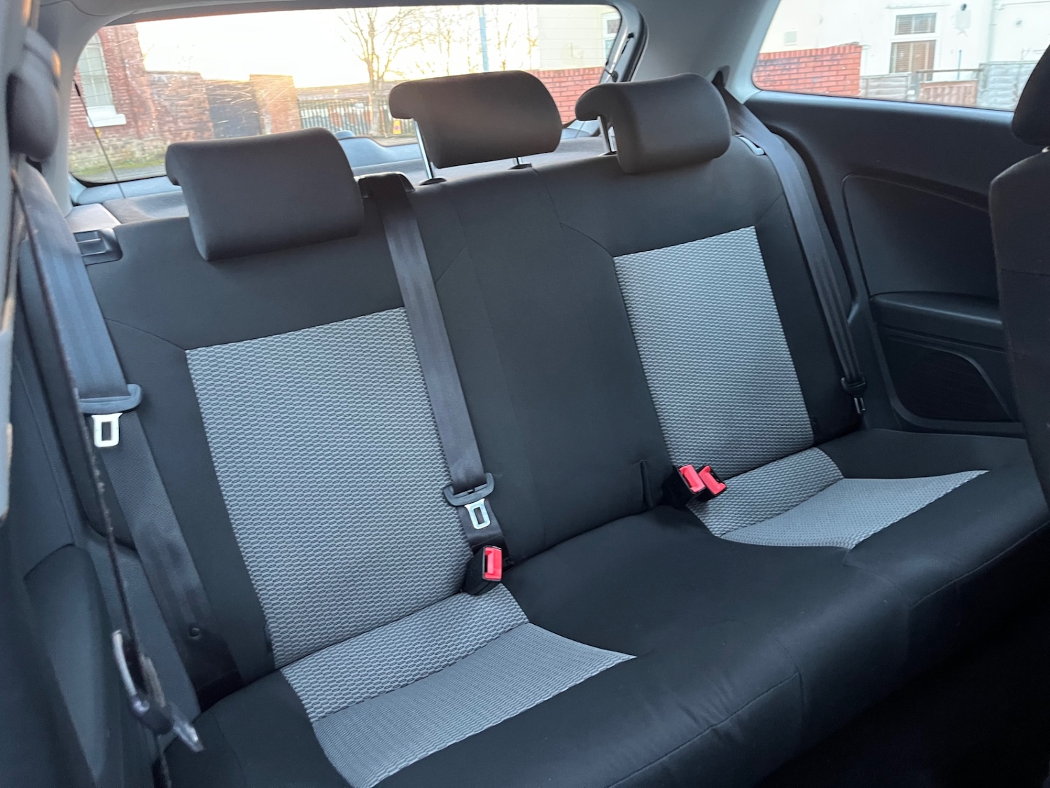 Used Volkswagen Polo 2012 for sale - 77236905: Photo 11