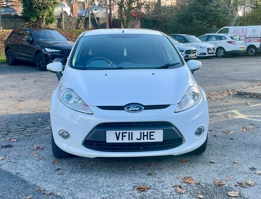 Ford Fiesta 2011 (11) - 1.25 Zetec 5dr [82] - Image 3