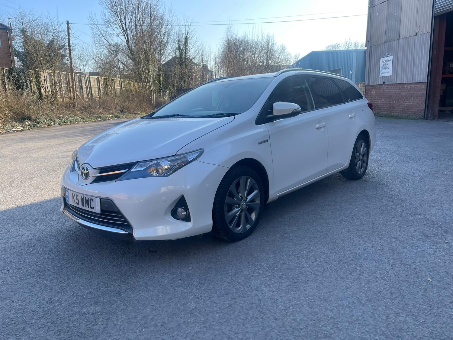 Used Toyota Auris 2015 for sale - 77754370: Photo 2