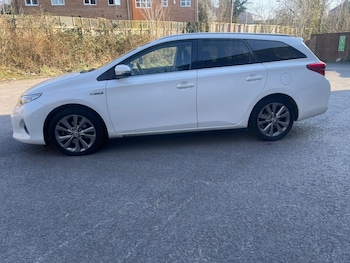 Used Toyota Auris 2015 for sale - 77754370: Photo