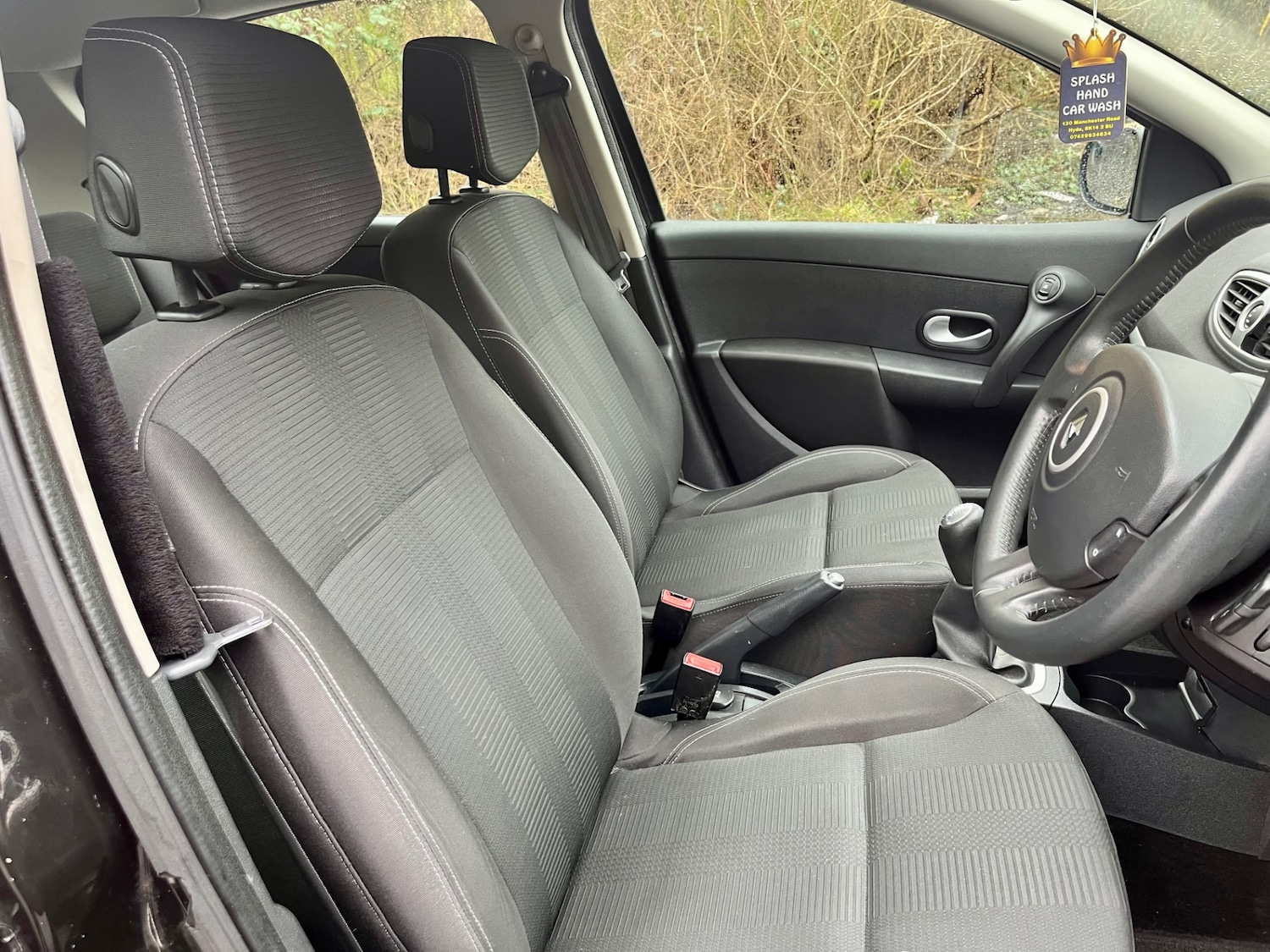 Used Renault Clio 2011 for sale - 77722247: Photo 10