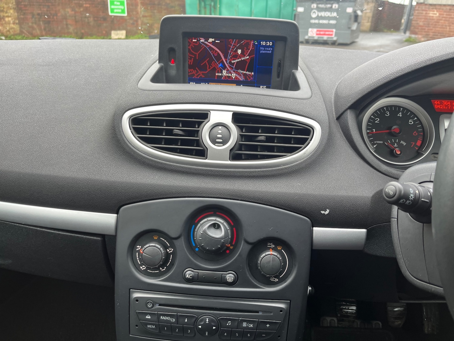 Used Renault Clio 2011 for sale - 77722247: Photo 13