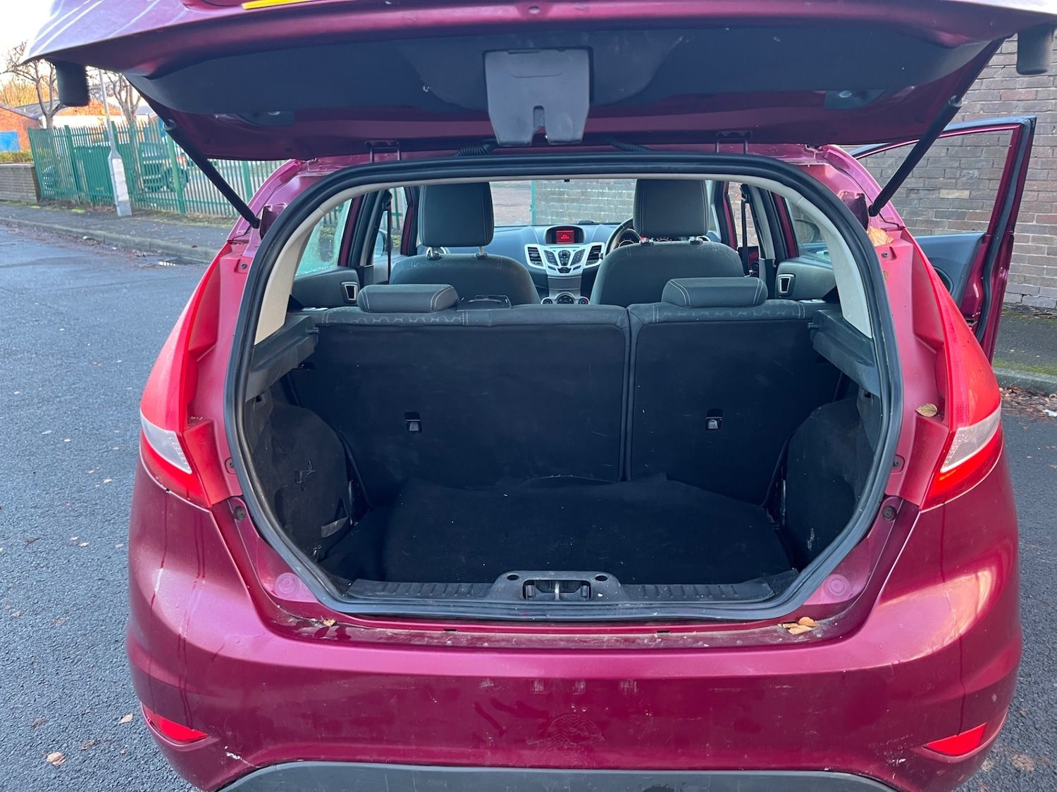 Used Ford Fiesta 2012 for sale - 77090232: Photo 13