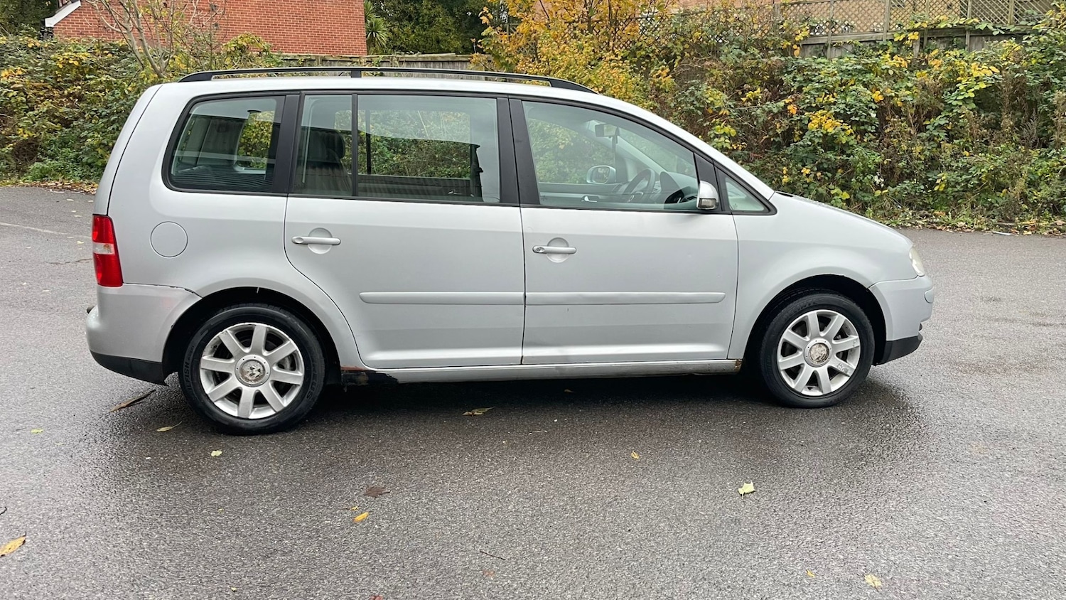 Used Volkswagen Touran 2006 for sale - 76713445: Photo 8