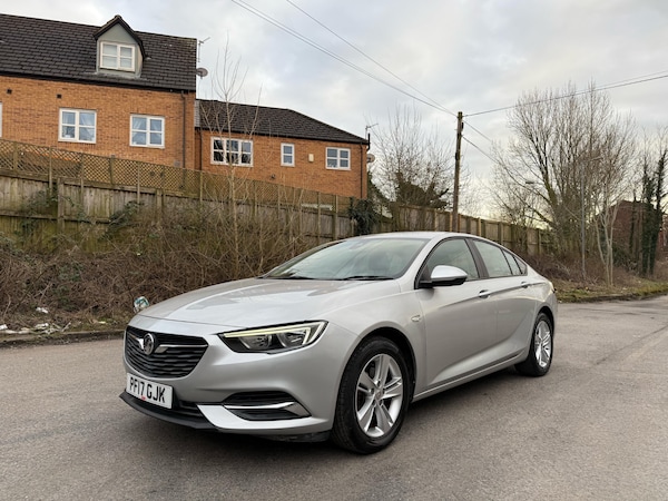 Used Vauxhall Insignia 2017 for sale - 74191005: Photo 1