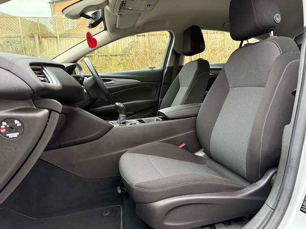 Used Vauxhall Insignia 2017 for sale - 74191005: Photo 8