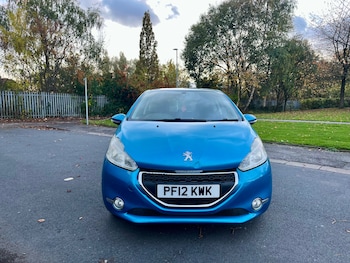 Used Peugeot 208 2012 for sale - 76488431: Photo