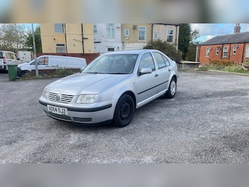 Used Volkswagen Bora 2005 for sale - 76403474: Photo