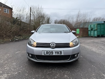 Used Volkswagen Golf 2009 for sale - 77475561: Photo