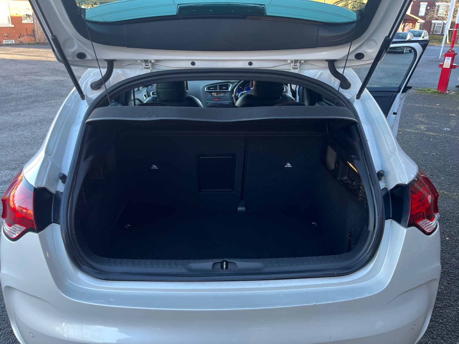 Used Citroen DS4 2014 for sale - 76786972: Photo 13