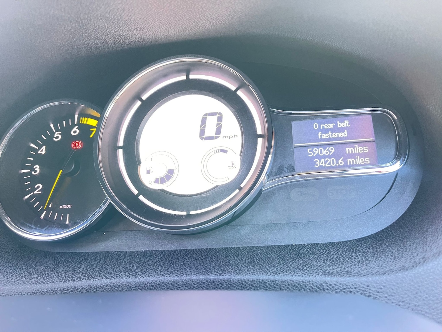 Used Renault Megane 2011 for sale - 77109921: Photo 14