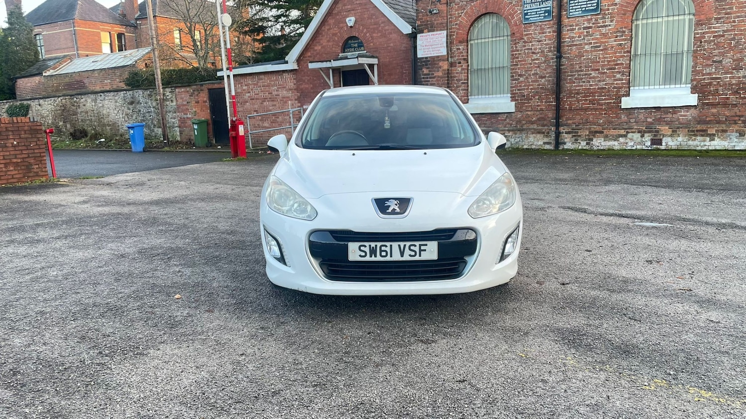 Used Peugeot 308 2012 for sale - 76886075: Photo 3