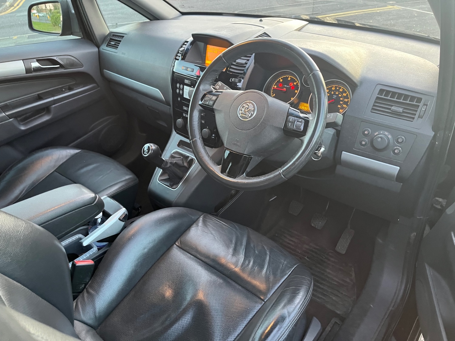 Used Vauxhall Zafira 2011 for sale - 76646360: Photo 10