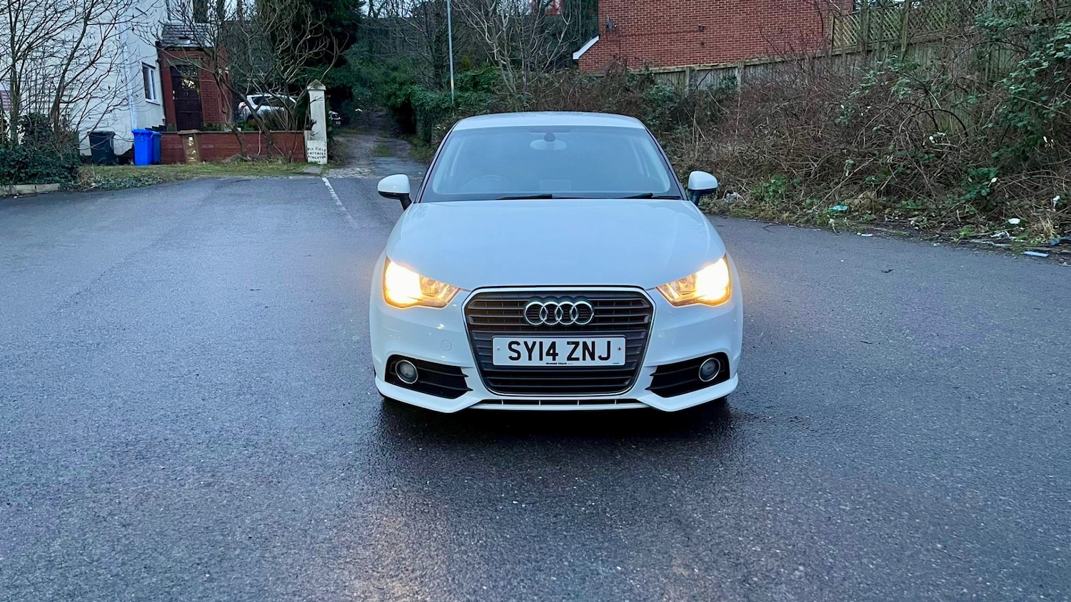 Used Audi A1 2014 for sale - 77286764: Photo 2