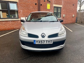 Used Renault Clio 2007 for sale - 76720160: Photo