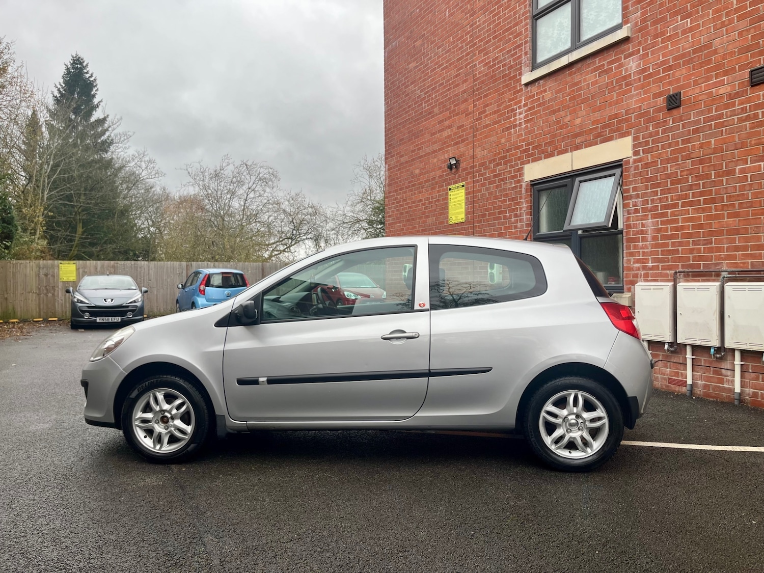 Used Renault Clio 2007 for sale - 76720160: Photo 4