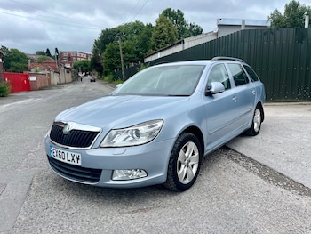 Used Skoda Octavia 2010 for sale - 79543420: Photo