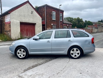 Used Skoda Octavia 2010 for sale - 79543420: Photo