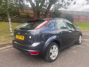 Used Ford Focus 2009 for sale - 75641014: Photo
