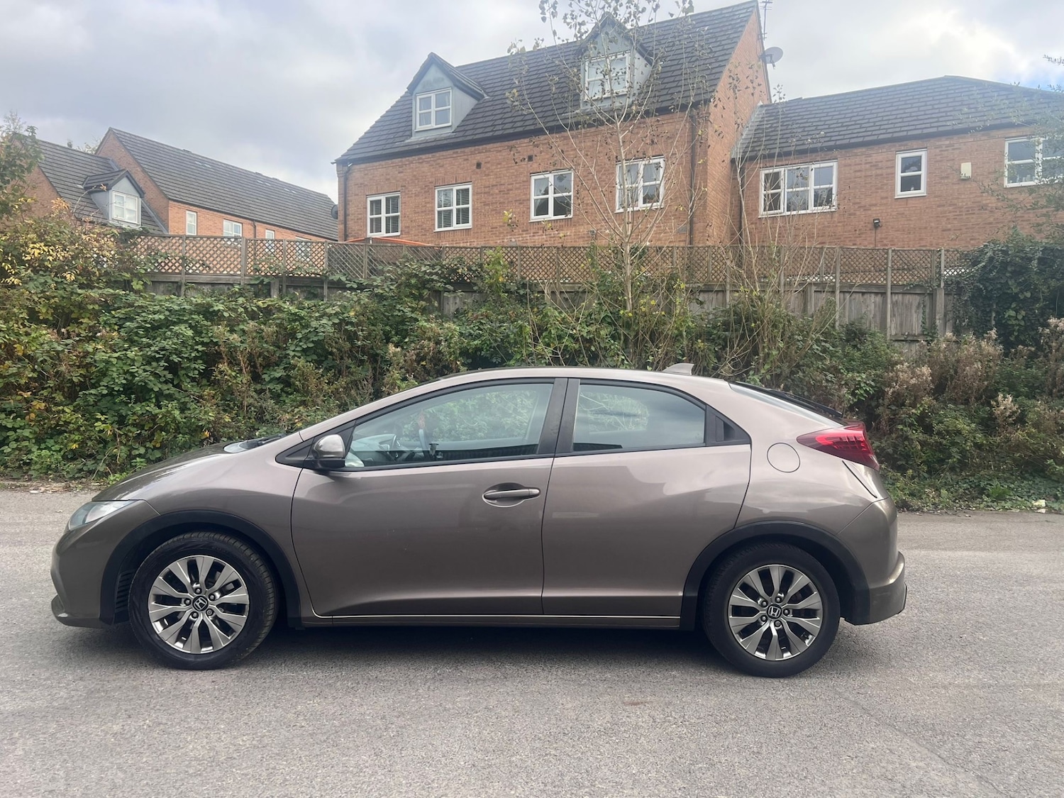 Used Honda Civic 2014 for sale - 76347322: Photo 5
