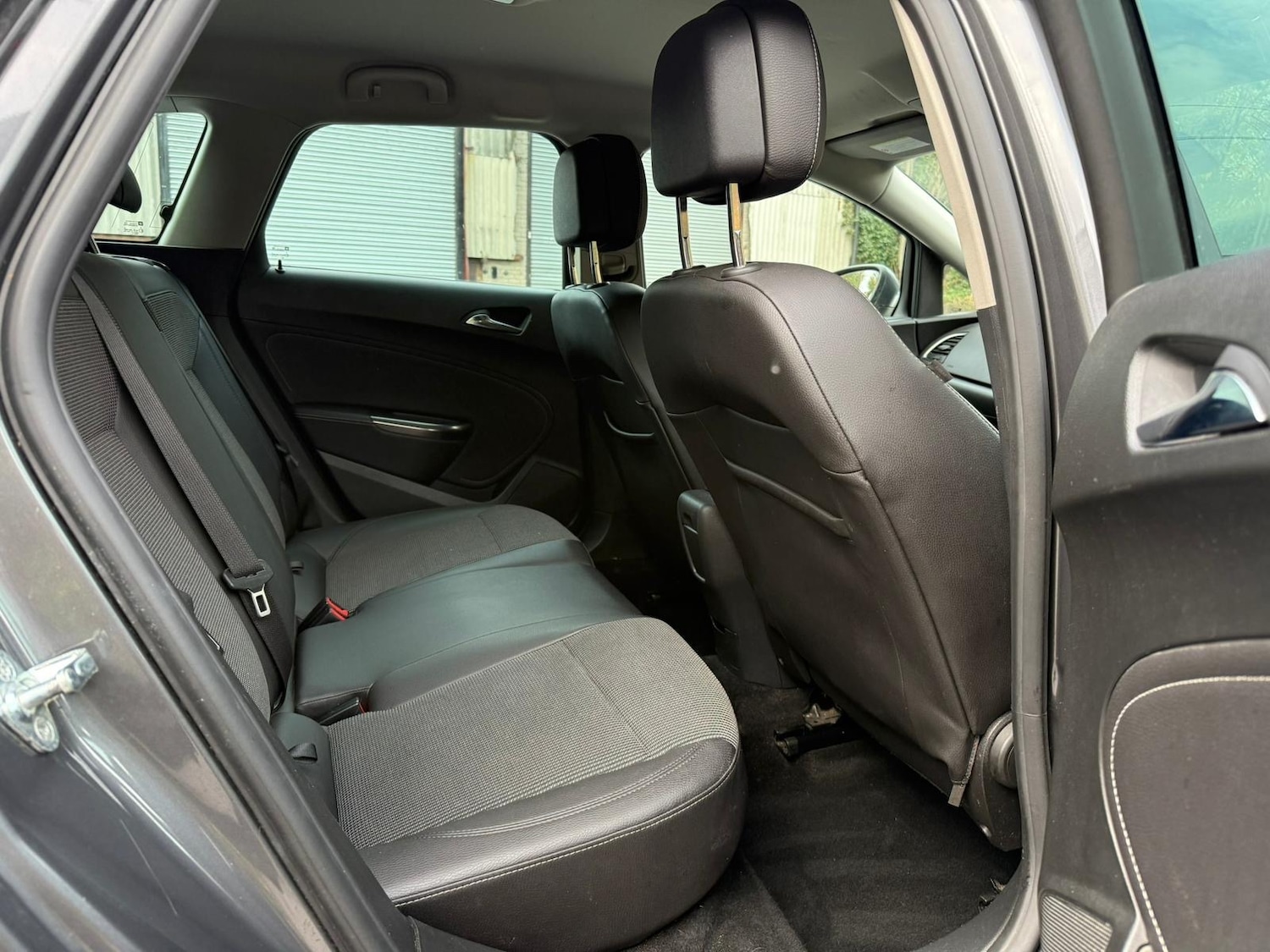 Used Vauxhall Astra 2012 for sale - 76948712: Photo 13