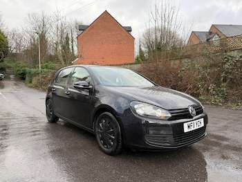 Used Volkswagen Golf 2011 for sale - 77570885: Photo