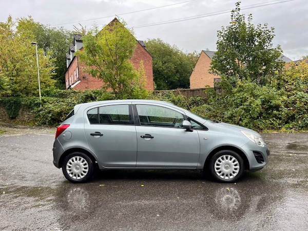 Used Vauxhall Corsa 2011 for sale - 76242696: Photo 12