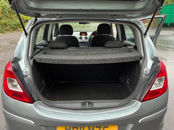 Used Vauxhall Corsa 2011 for sale - 76242696: Photo 17