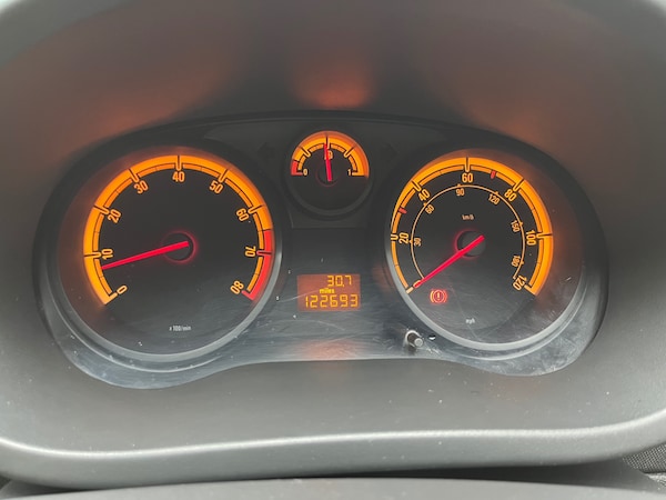 Used Vauxhall Corsa 2011 for sale - 76242696: Photo 18