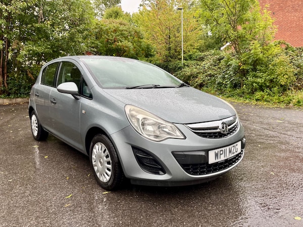 Used Vauxhall Corsa 2011 for sale - 76242696: Photo 1