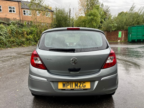 Used Vauxhall Corsa 2011 for sale - 76242696: Photo 6