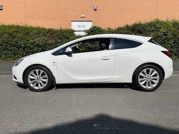 Used Vauxhall Astra GTC 2012 for sale - 79519724: Photo