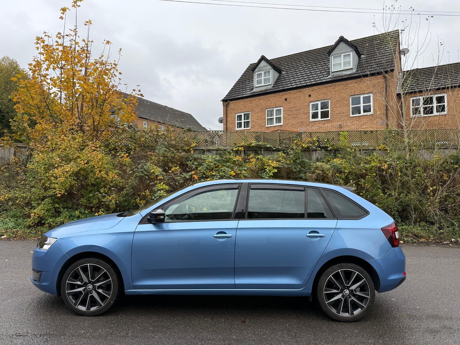 Used Skoda Rapid Spaceback 2017 for sale - 76472073: Photo 11