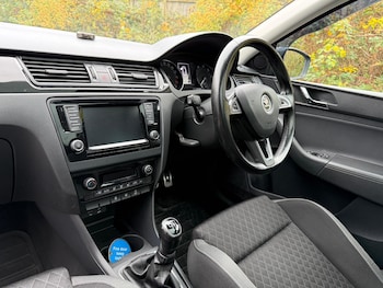 Used Skoda Rapid Spaceback 2017 for sale - 76472073: Photo