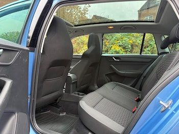 Used Skoda Rapid Spaceback 2017 for sale - 76472073: Photo